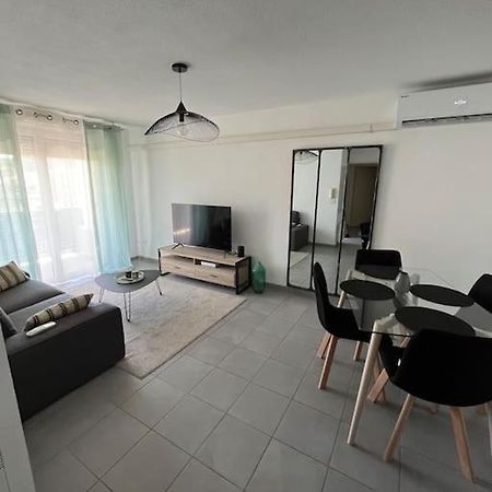 Joli Appt 45 M2 Avec Terrasse Lejlighed Lunel  Eksteriør billede