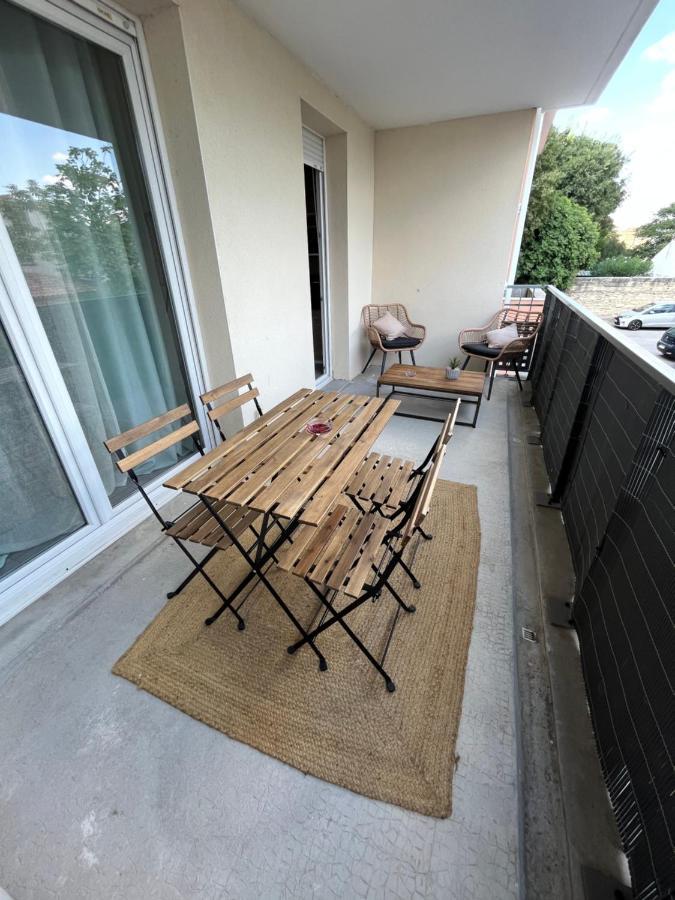 Joli Appt 45 M2 Avec Terrasse Lejlighed Lunel  Eksteriør billede